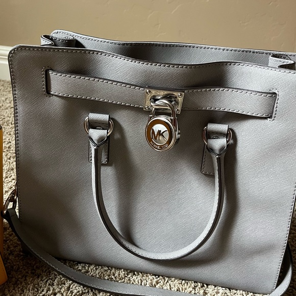 2 MICHAEL KORS purses $80 each - Picture 3 of 3
